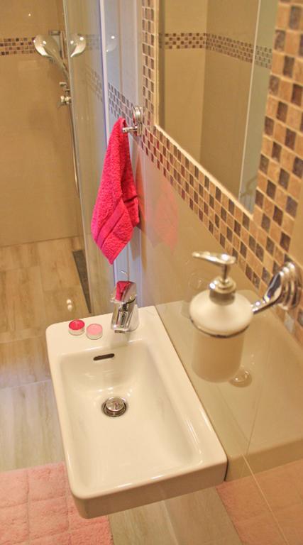 Filipa Apartment Cattaro Esterno foto